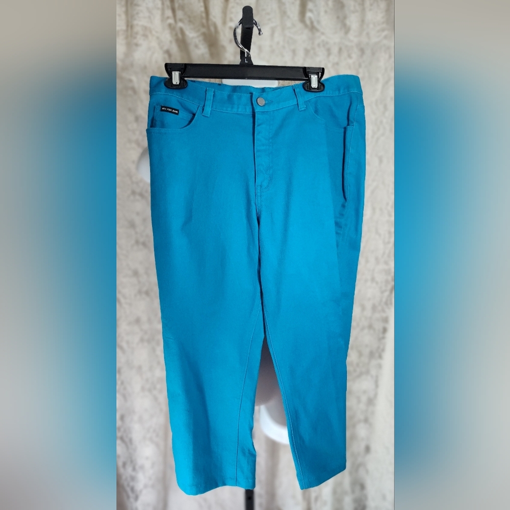 New York Jeans Vibrant Caribbean Blue Capris Pants Nwot